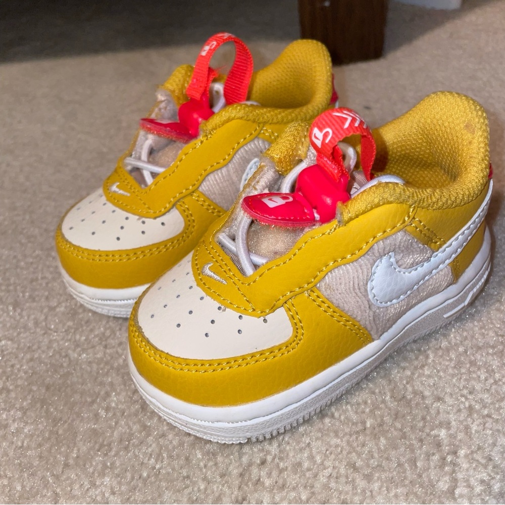 Baby Nike Force 1 Toggle SE Shoes